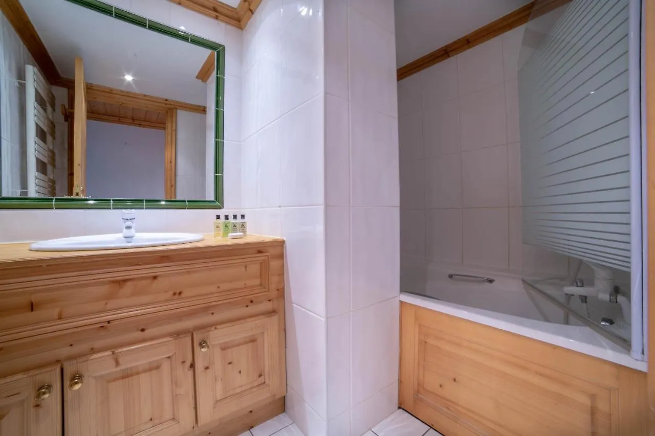 Lachat Beautiful Penthouse In The Center Of Meribel Appartement With Services Les Allues France